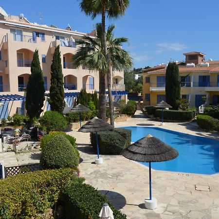 Vacation House Sanders Paphos Eksteriør billede
