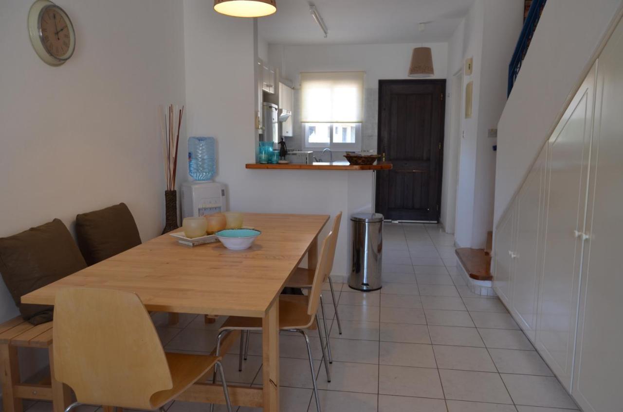 Vacation House Sanders Paphos Eksteriør billede