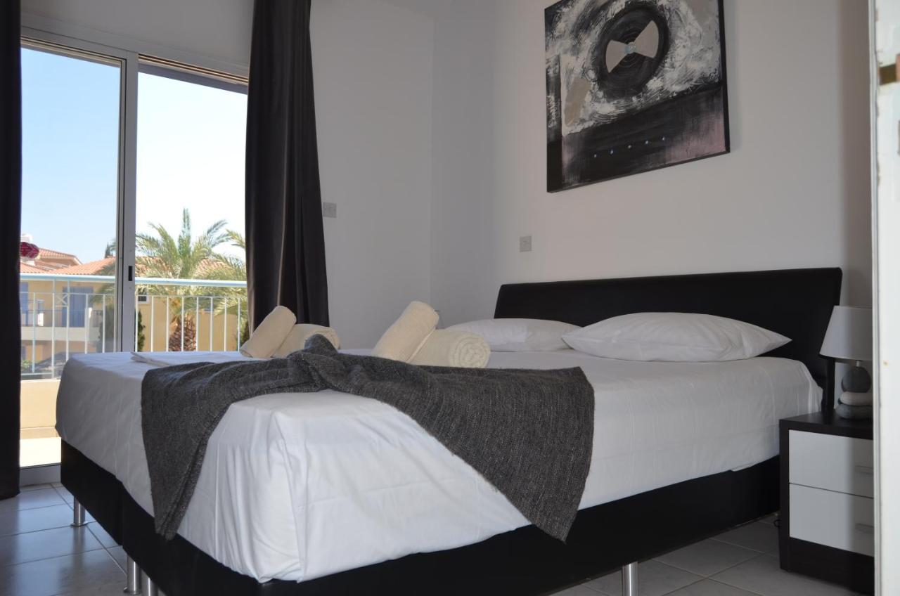 Vacation House Sanders Paphos Eksteriør billede